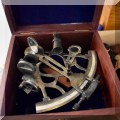 C04. Hampton sextant. 